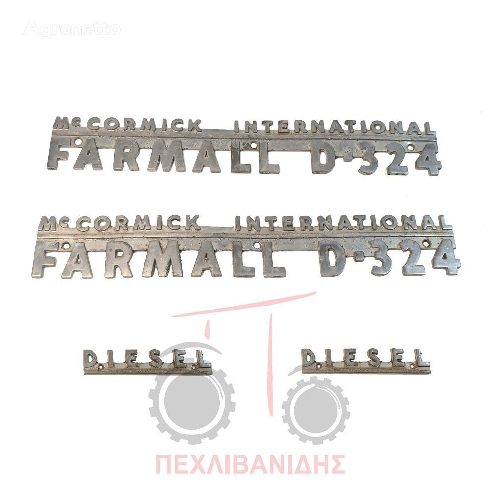 International na kolesového traktora International MCCORMICK FARMALL D-324