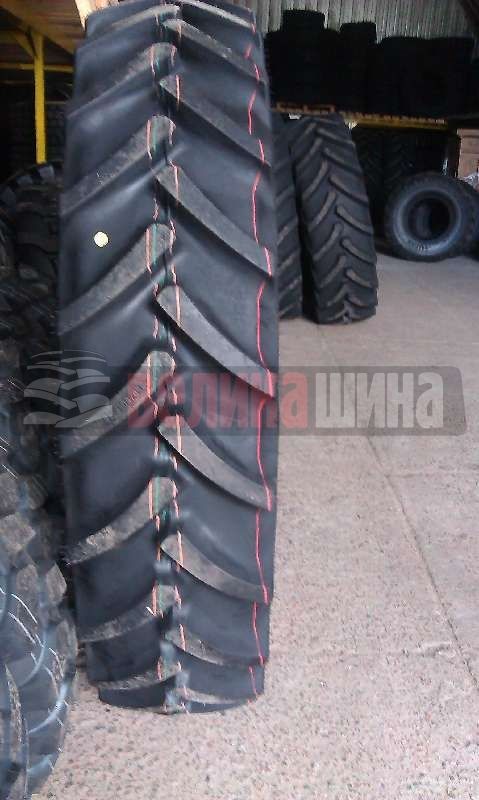 nová pneumatika na traktor Mitas AC85 380/90R46