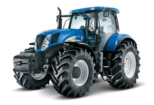 nový portálový traktor New Holland T7060